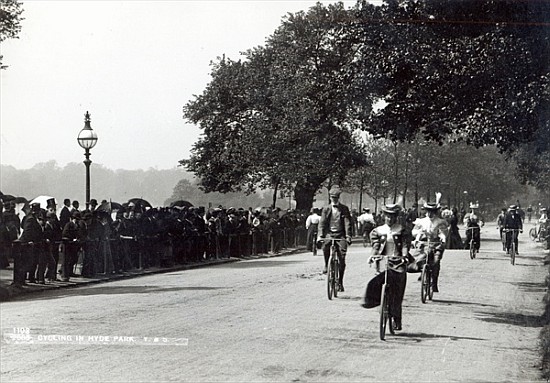 Cycling in Hyde Park, c.1910 a English Photographer