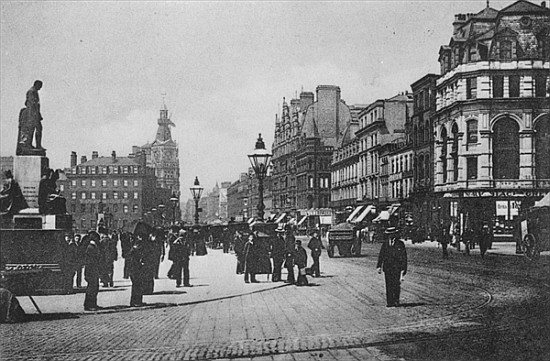 Piccadilly, Manchester, c.1910 a English Photographer