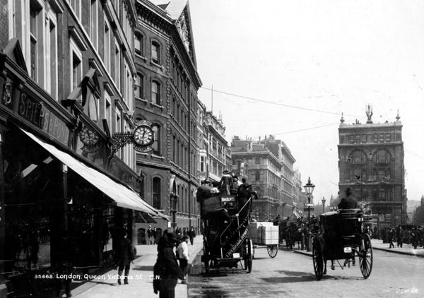Queen Victoria Street, London, c.1891 (b/w photo)  a English Photographer