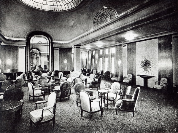 The Large Saloon in the Ocean Liner ''Paris'', July 1921 (b/w photo)  a French Photographer