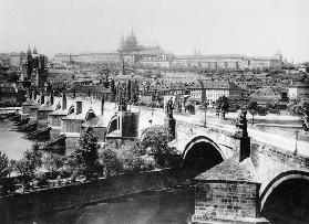 Veduta di Praga con il Palazzo Imperiale (Hradschin) e il Ponte Charles,