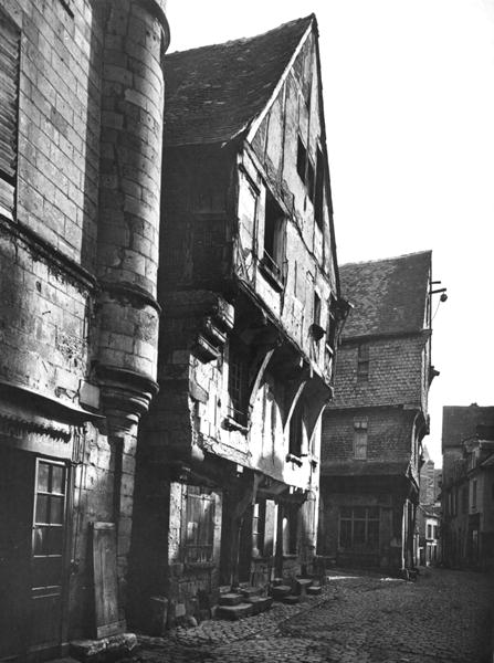 Old houses at Grand Carroi, ancient centre of the city, 15th-16th century (b/w photo)  a Adolphe Giraudon