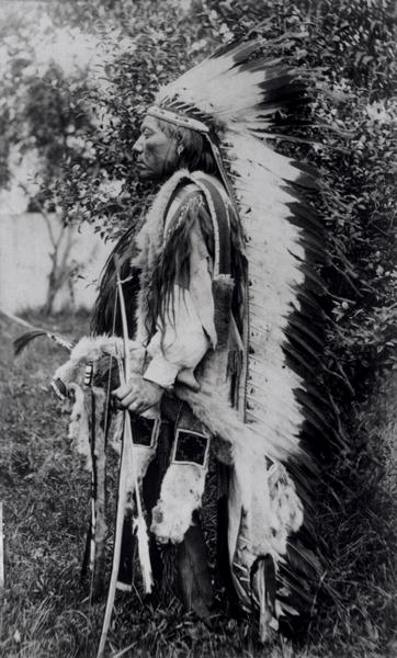 White Wolf, a Comanche Chief, c.1891-98 (b/w photo)  a Scuola Americana