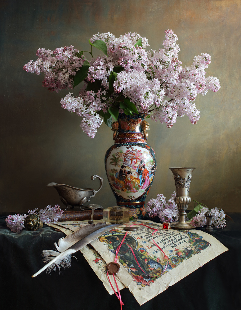 Still life with lilac flowers a Andrey Morozov