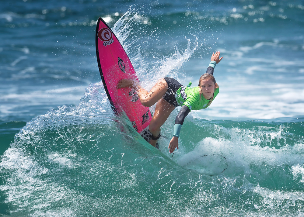 Surfs Up! a Annie Poreider