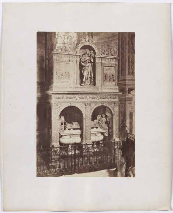 In the Charterhouse of Pavia: view of a tomb in the church a Anonym