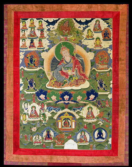 1952/3 Thangka of Padmasambhava with thirty-one major and several minor Figures depicting Padmasambh a Anonimo