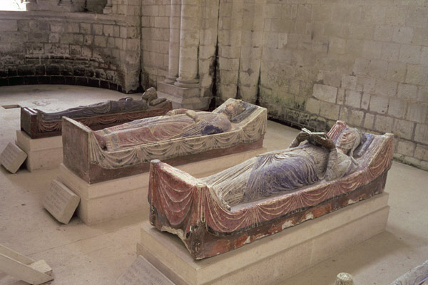 Three Plantagenet Tombs: Henry II (1133-1189) Eleanor of Aquitaine (c.1122-1204) and Richard I (1157 a Anonimo