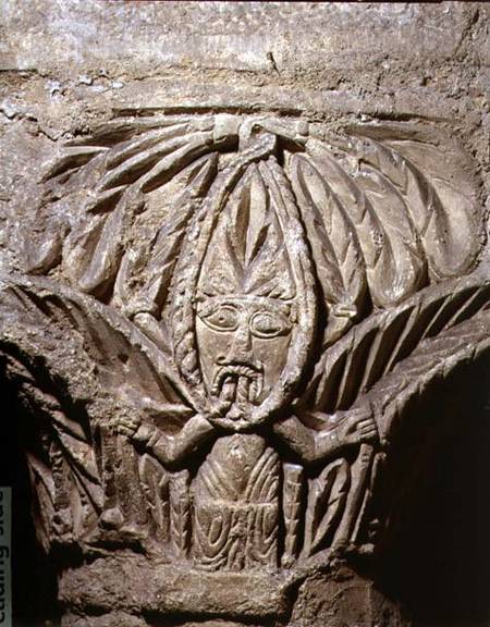 Column capital with carved decoration of a male figurefrom the crypt a Anonimo