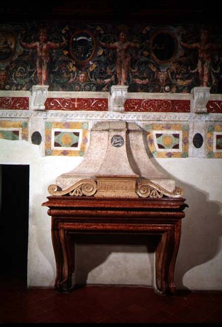 Marble fireplace bearing the initials 'F.II.M.M.V' signifying Federigo Gonzaga II Marchese of Mantua a Anonimo