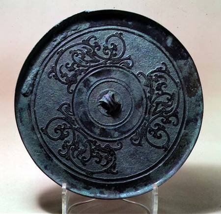 Mirror with Interlacing Dragons, Chinese, Eastern Zhou Dynasty,Warring States period a Anonimo