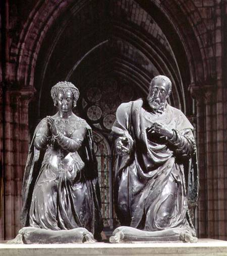 Tomb of Henri II (1519-59) and Catherine de Medici (1519-89) detail of the couple kneeling at prayer a Anonimo