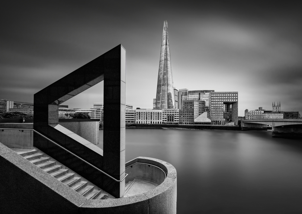 The Shard &amp; the staircase a Antoni Figueras