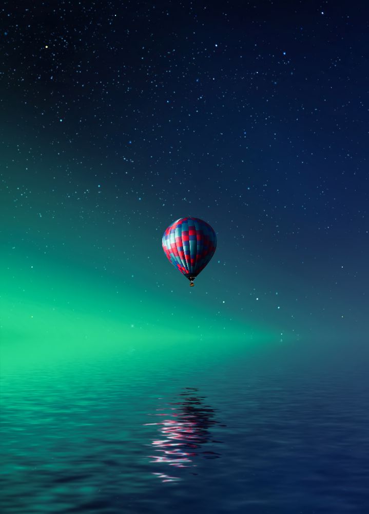 Balloon on lake Batllava a Bess Hamiti