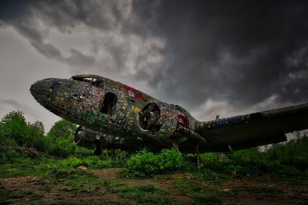 abandoned airplane