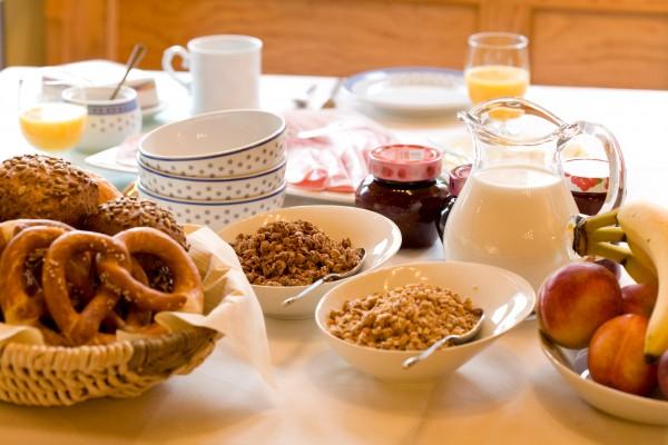 gesundes Frühstück a Brigitte Götz