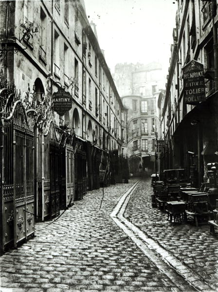 Passage du Dragon, Paris, 1858-78 (b/w photo)  a Charles Marville