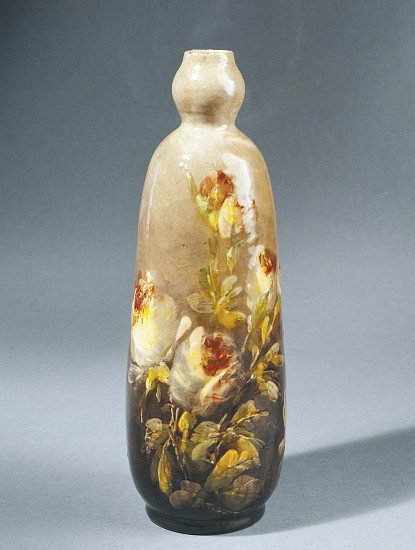 Bottle decorated with roses a Charles Virion