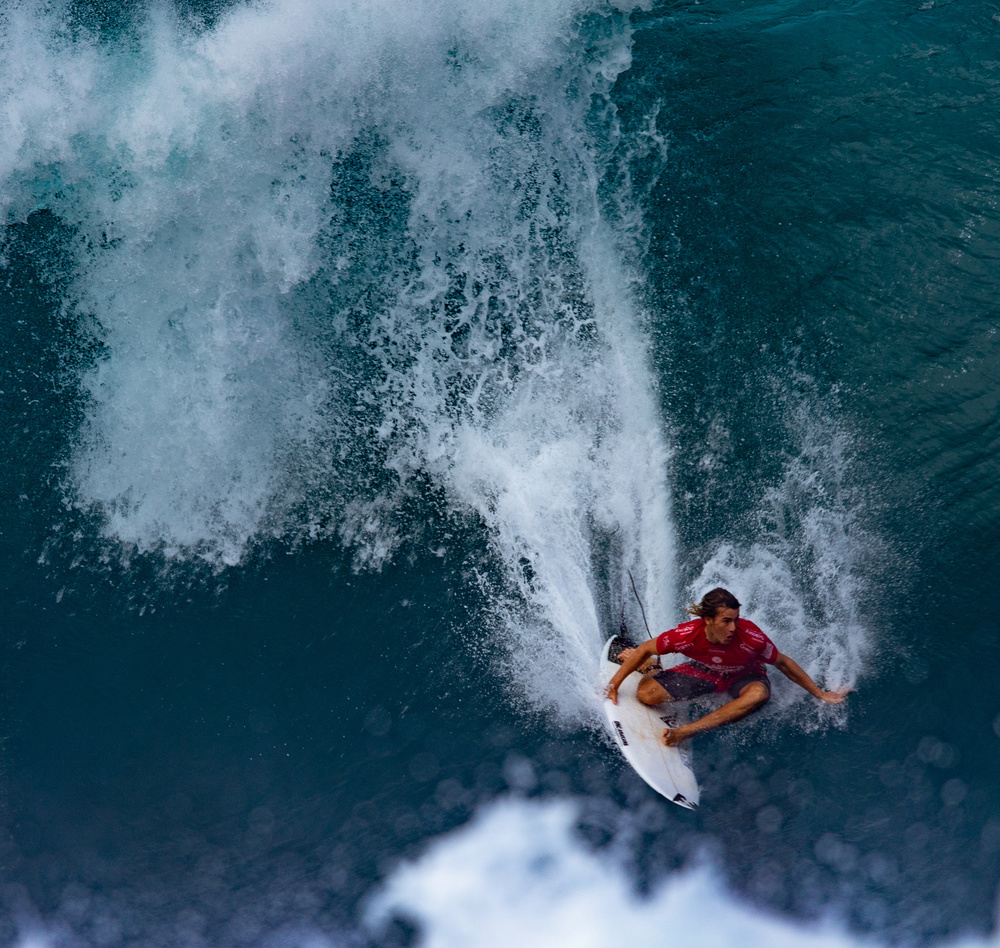 Surfer man a Cheng Chang