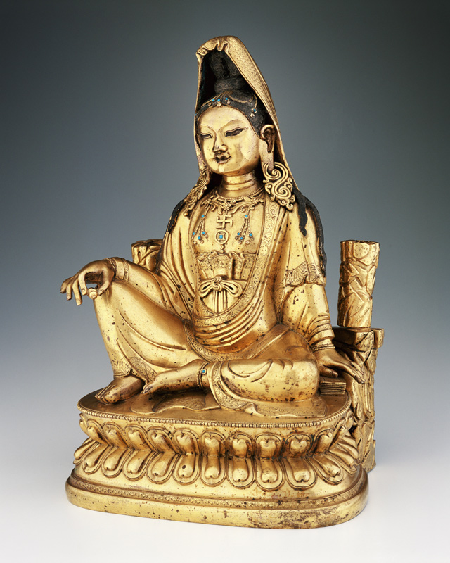 Figure of Avolokitesvara Guanyin, Qing dynasty a Scuola Cinese