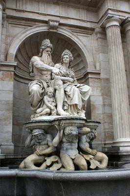 Figuren an der Wiener Hofburg