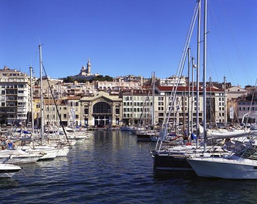 Im alten Hafen von Marseille a Claus Lenski