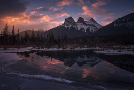 Three Sister, Canada