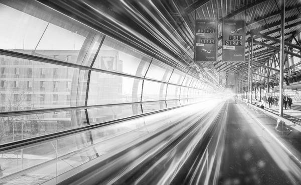 Flughafen Leipzig-Halle Futuristisch bearbeitet SW a Dennis Wetzel