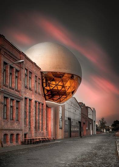 Niemeyer Sphere Leipzig im Sonnenuntergang.jpg (13947 KB) 