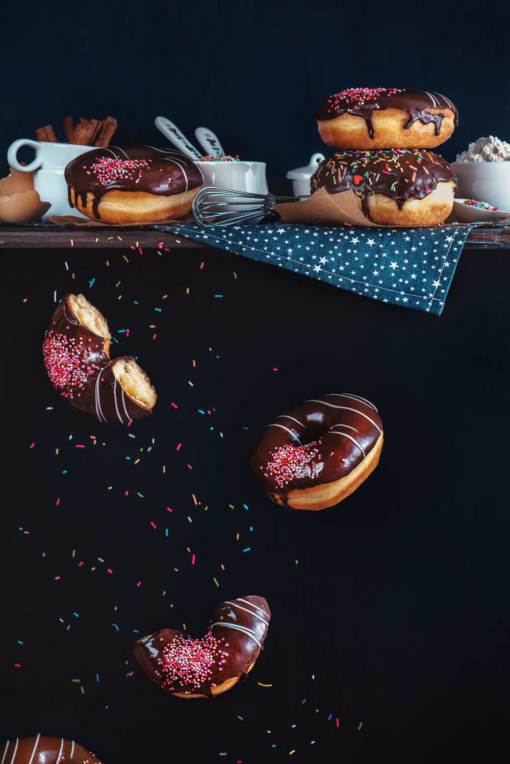 Donuts from the top shelf a Dina Belenko