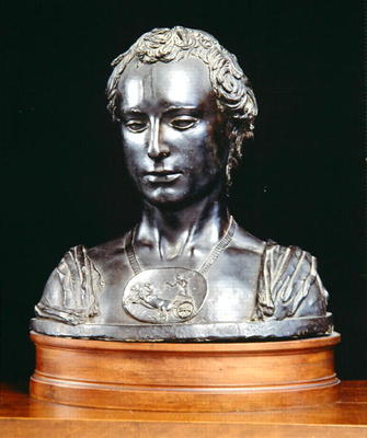 Bust of a gentleman (bronze) a Donatello