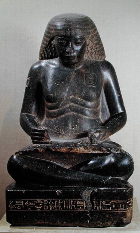 Amenhotep, son of Hapu, seated cross-legged, from the Temple of Amun, Karnak a Egizi