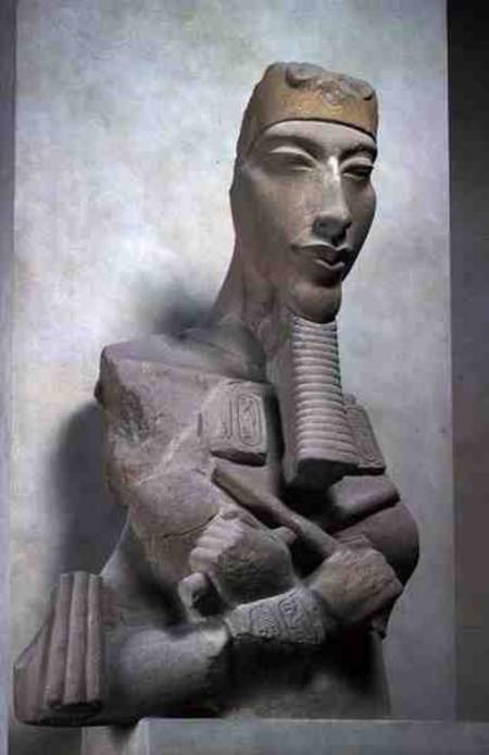 Osirid pillar of Akhenaten (1365-1349 BC) from the sun temple of Amenophis IV at Karnak, New Kingdom a Egizi