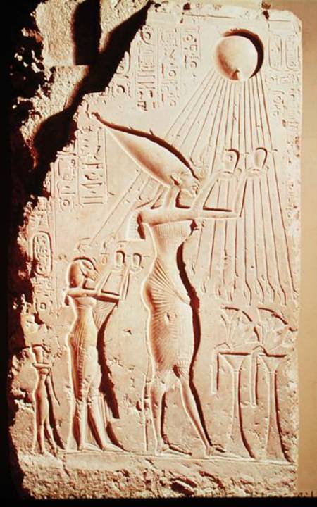 Relief depicting Amenophis IV (Akhenaten) (c.1364-47 BC), Nefertiti and their Daughter, Meritaton, M a Egizi