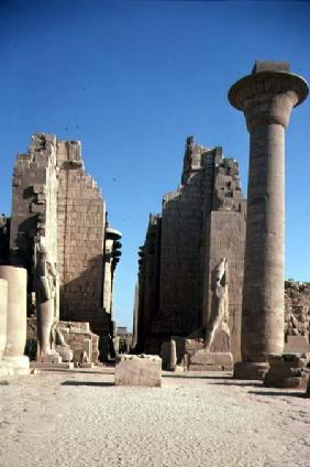 Second Pylon and the column of the Taharqa Kiosk, in Great Court of the Temple of Amun