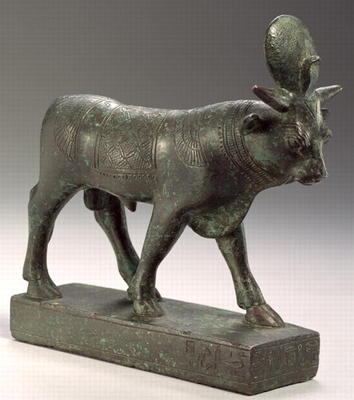 Apis bull, Late Period (solid cast bronze) a Egyptian 26th Dynasty