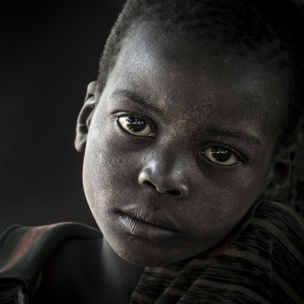 dowayo boy at Faro Valley, Cameroon a Elena Molina