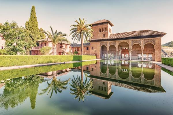 Alhambra Reflection a emmanuel charlat