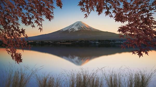 Mount Fuji a emmanuel charlat