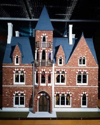 Exterior of Victorian Gothic doll's house, 1875 (mixed media) a English School, (19th century)