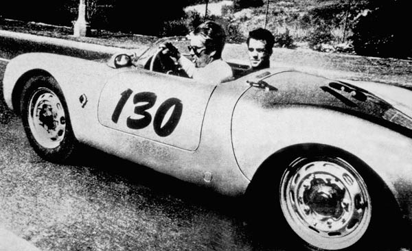 James Dean alla guida della sua Porsche con Rolf Wutherlich a English Photographer, (20th century)
