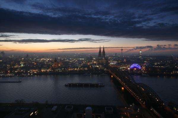 Nachtpanorama Köln a Erich Teister