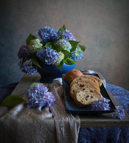 Bread and Hydrangea