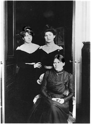 Portrait of three cousins, L-R: Jeannie Gobillard (1877-1970), Julie Manet (1878-1967), Paule Gobill a French Photographer, (20th century)