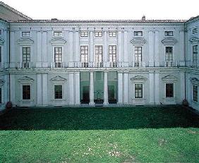 Courtyard, built 1768-71 (photo)