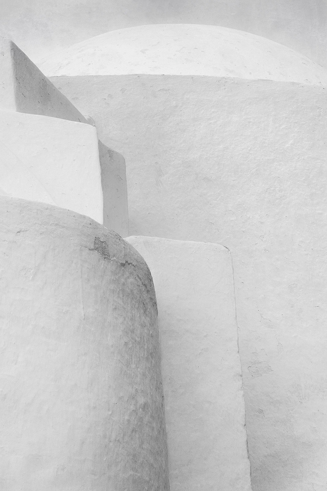 Shades of White a George Digalakis