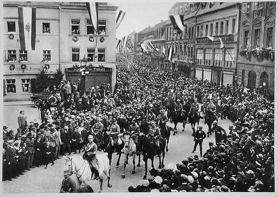Parade of the first mounted SA divisions on Germany Day in Bayreuth, 1923, from 'Deutsche Gedenkhall a German Photographer, (20th century)