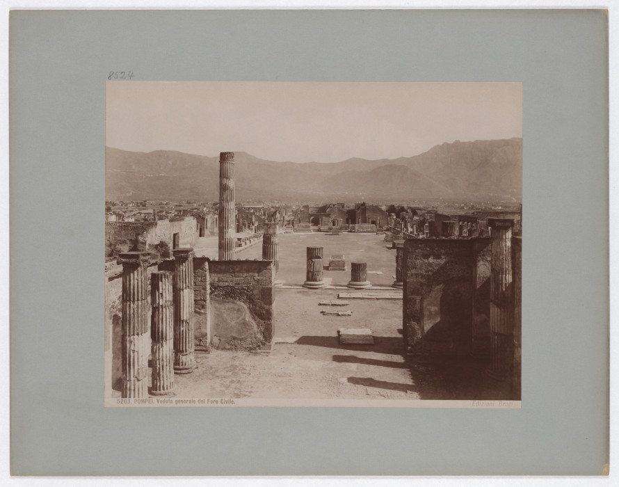 Pompeii: General view of the Civil Forum, No. 5263 a Giacomo Brogi