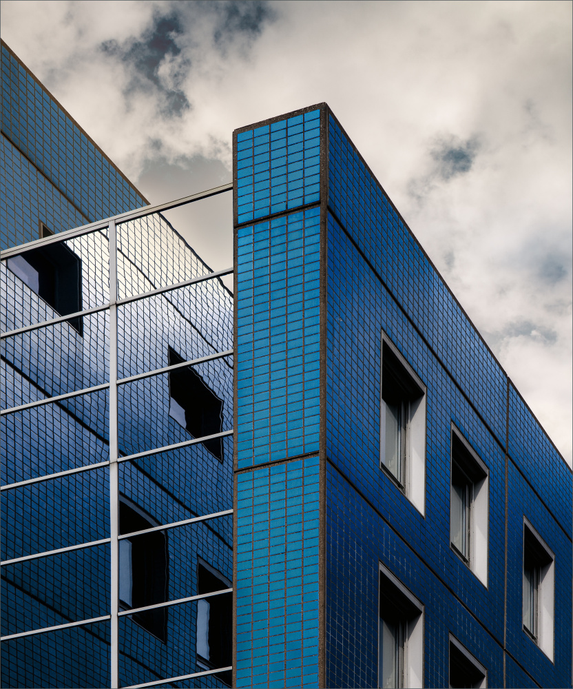 Blue facade a Gilbert Claes