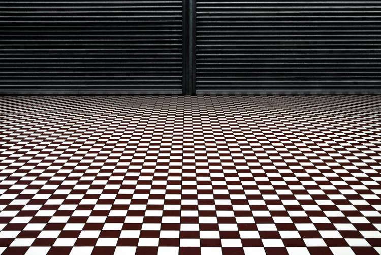the hypnotic floor a Gilbert Claes